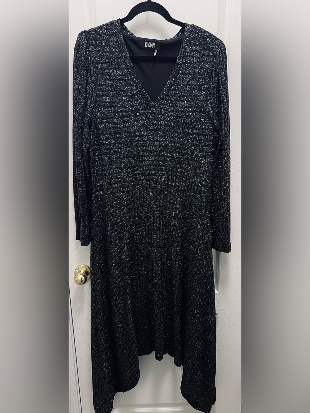 DKNY Black Metallic Knit V‑Neck Long Sleeve Dress